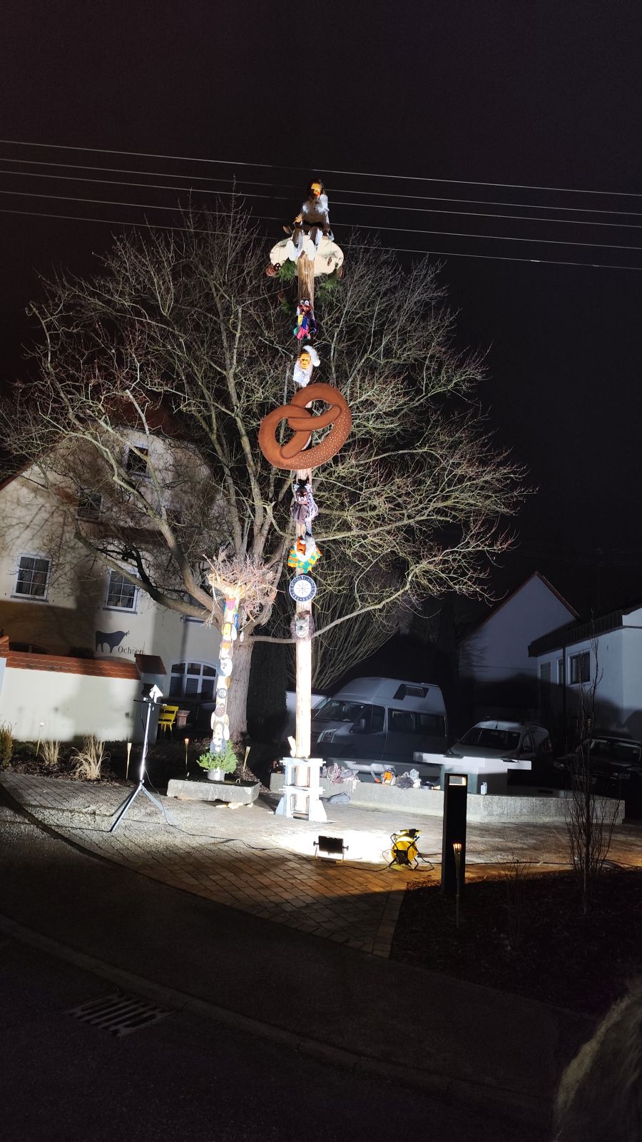 Du betrachtest gerade Narrenbaum und Narrenkirche2026